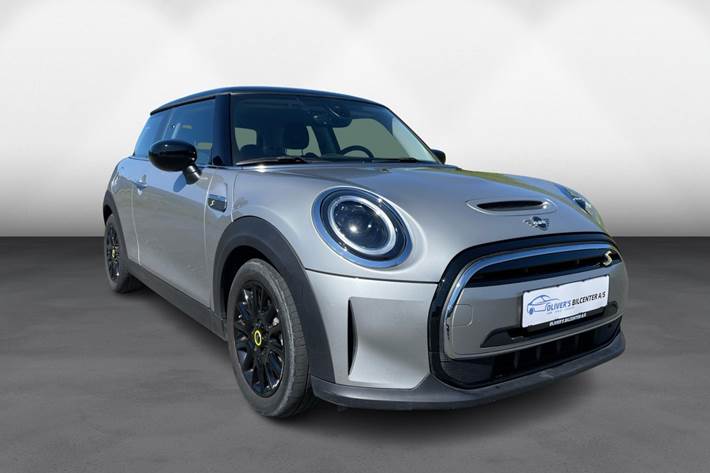 Sølv Mini Cooper SE fra 2023