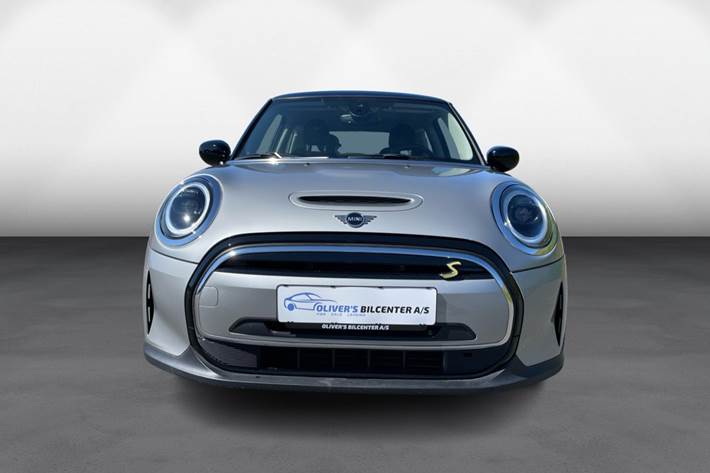 Sølv Mini Cooper SE fra 2023