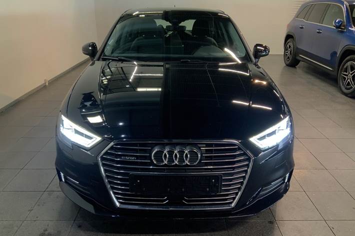 Sort Audi A3 fra 2017