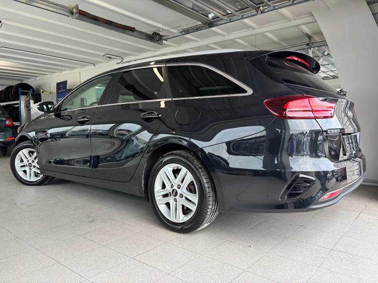 Kia Ceed 1,4 T-GDi Comfort SW DCT