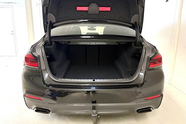 Sort BMW 530d fra 2017