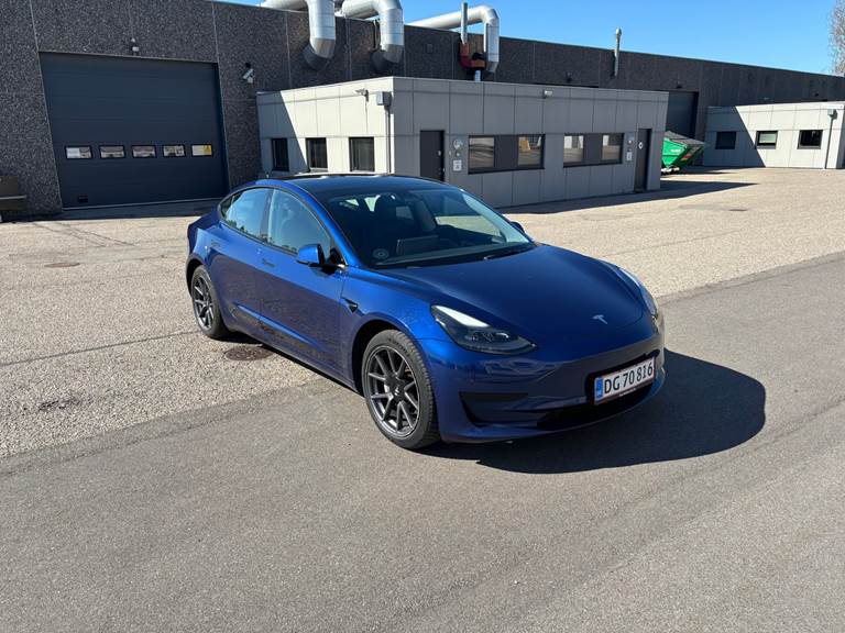 Tesla Model 3 Standard Range+ RWD