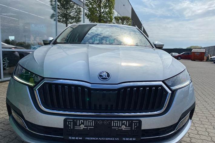 Sølv Skoda Octavia fra 2021