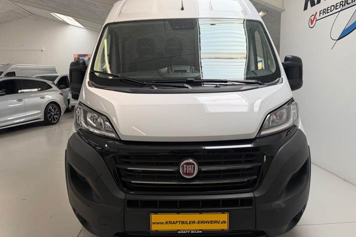 Hvid Fiat Ducato 35 fra 2020