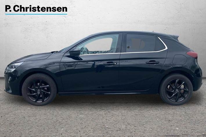 Sort Opel Corsa fra 2020