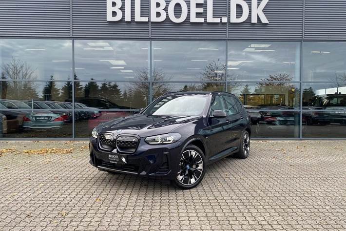 Sort BMW iX3 fra 2022