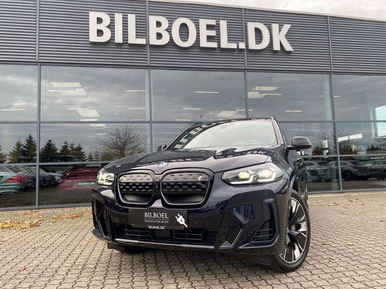 BMW iX3 Charged Plus M-Sport