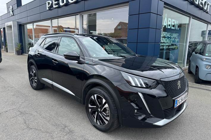 Sort Peugeot e-2008 fra 2022