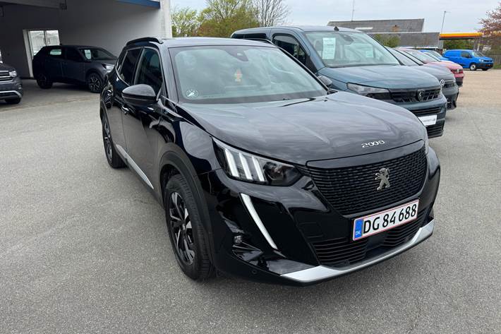Sort Peugeot e-2008 fra 2022
