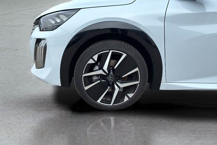 Hvid Peugeot e-208 fra 2026