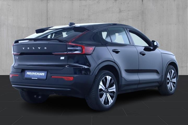 Sort Volvo C40 fra 2023