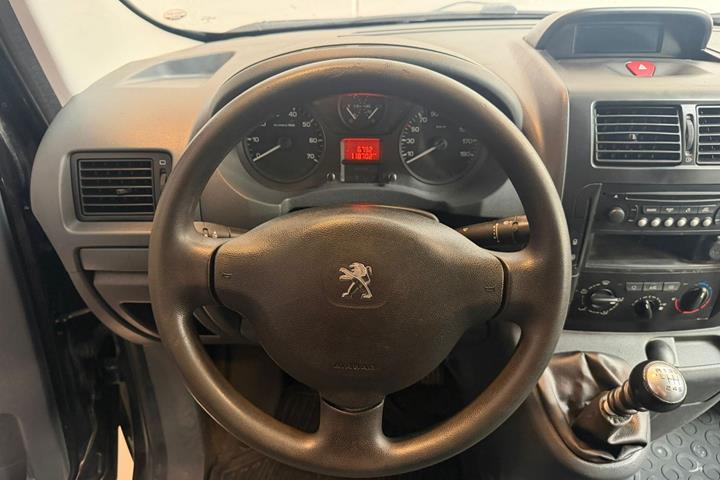 Sort Peugeot Expert fra 2016