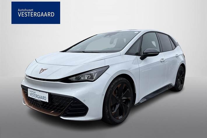 Hvid Cupra Born fra 2022 set udefra