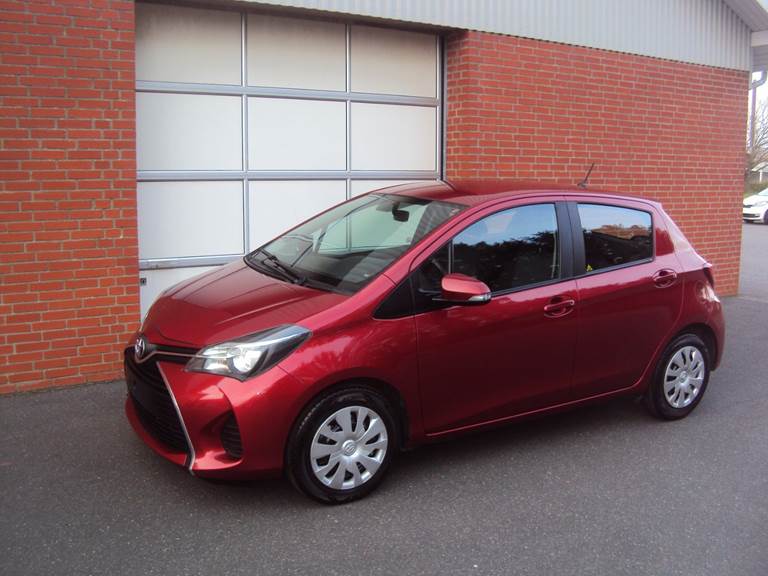 Toyota Yaris 1,0 VVT-i T2