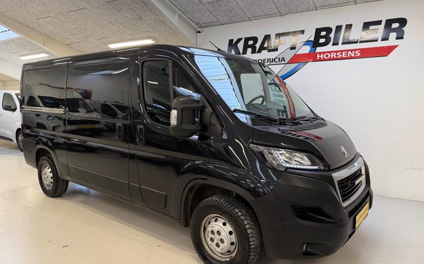 Peugeot Boxer 333 2,2 BlueHDi 140 L2H1 Premium