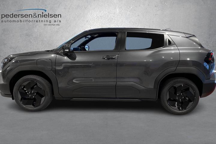 Grå Suzuki eVitara fra 2025