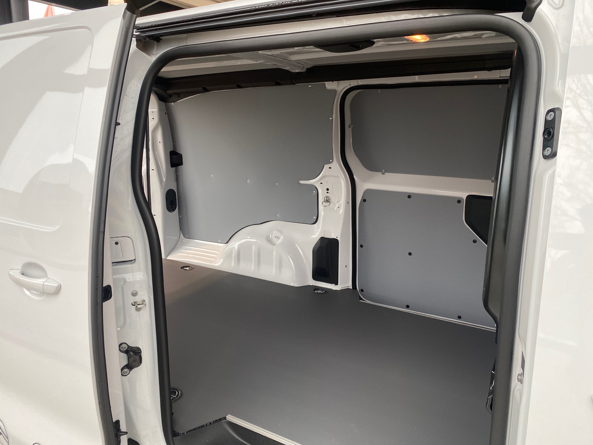 undefined Opel Vivaro-e fra 2023