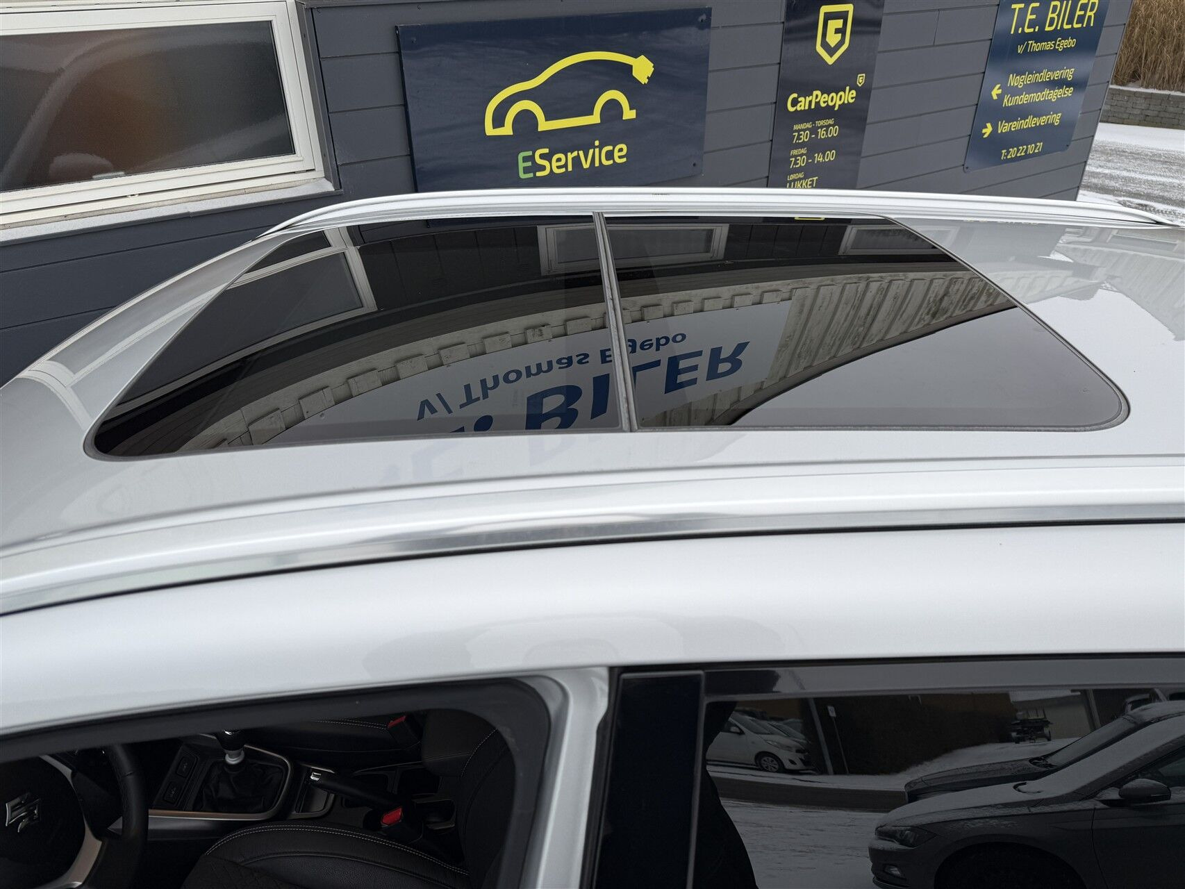 Sølv Suzuki Vitara fra 2021