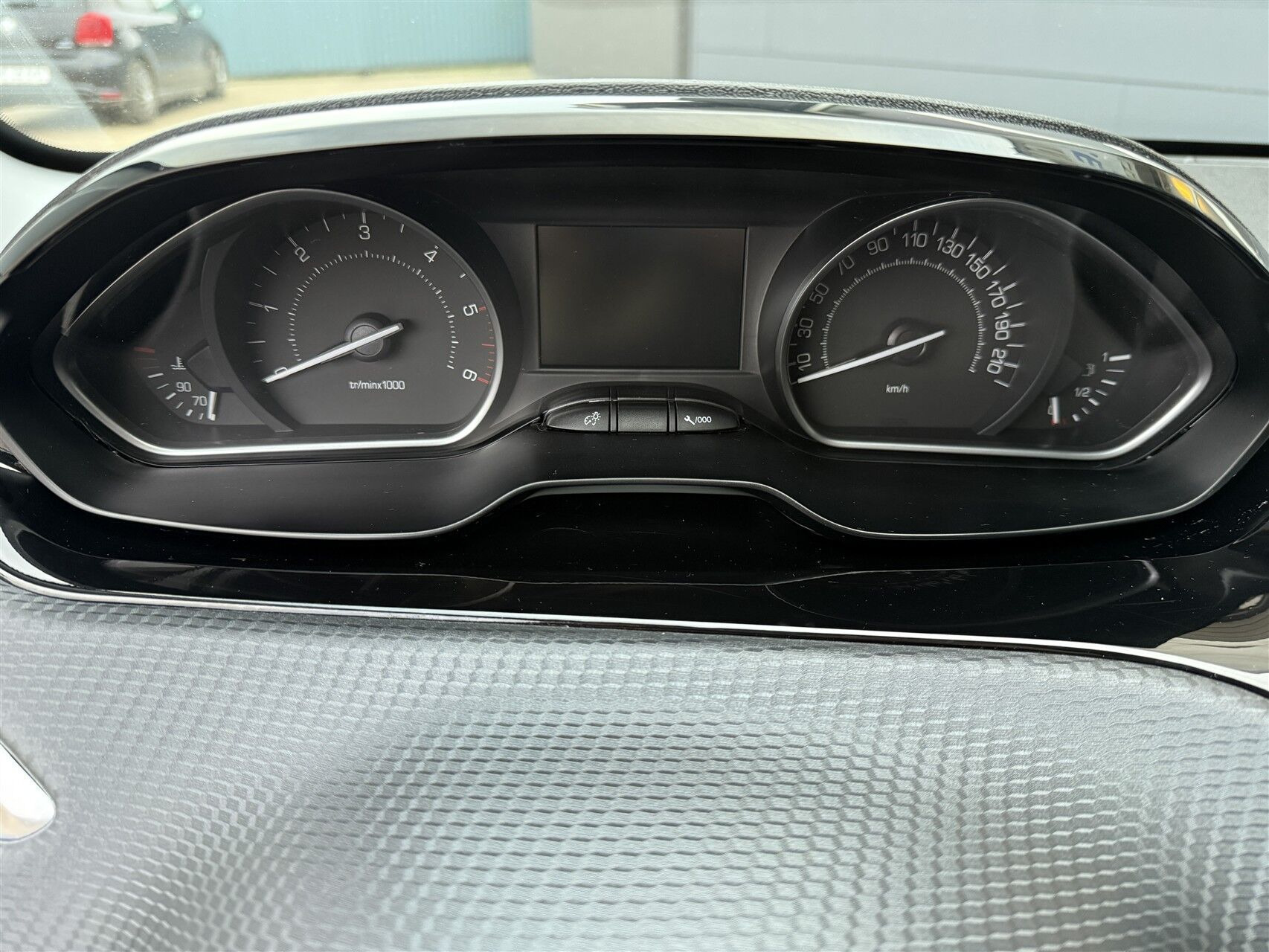 Hvid Peugeot 208 fra 2019