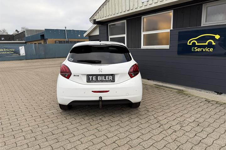 Hvid Peugeot 208 fra 2019