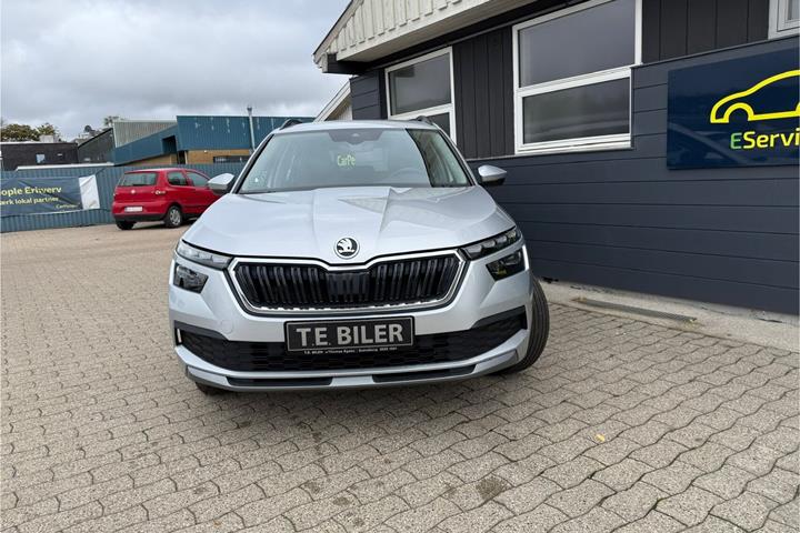 Sølv Skoda Kamiq fra 2022