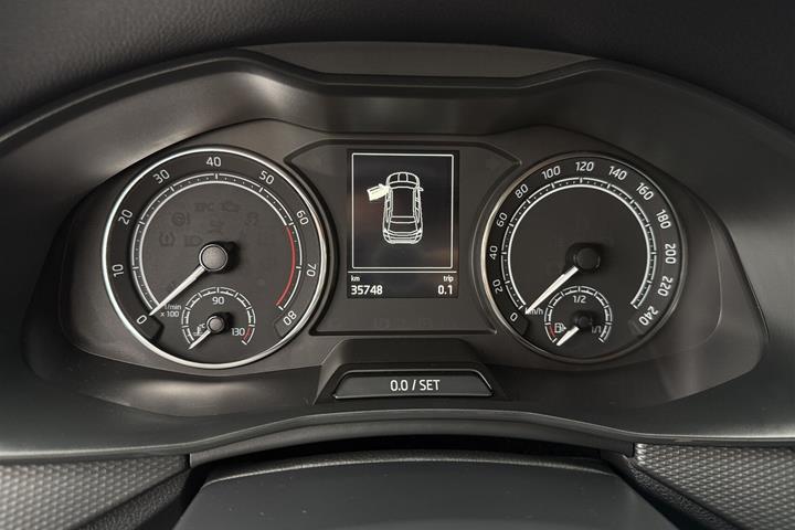 Sølv Skoda Kamiq fra 2022