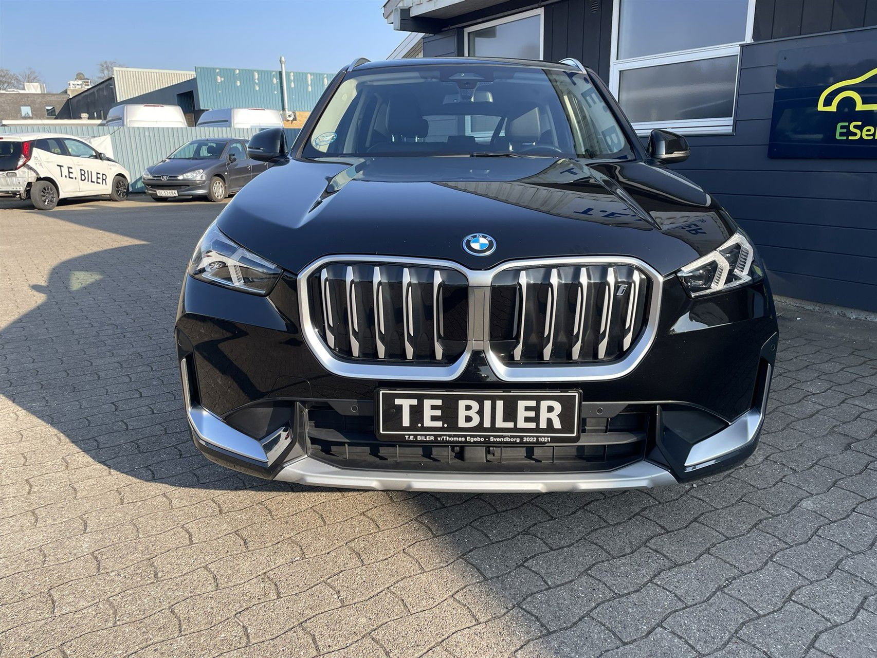 Sort BMW iX1 fra 2023
