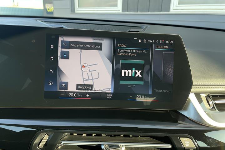 Sort BMW iX1 fra 2023
