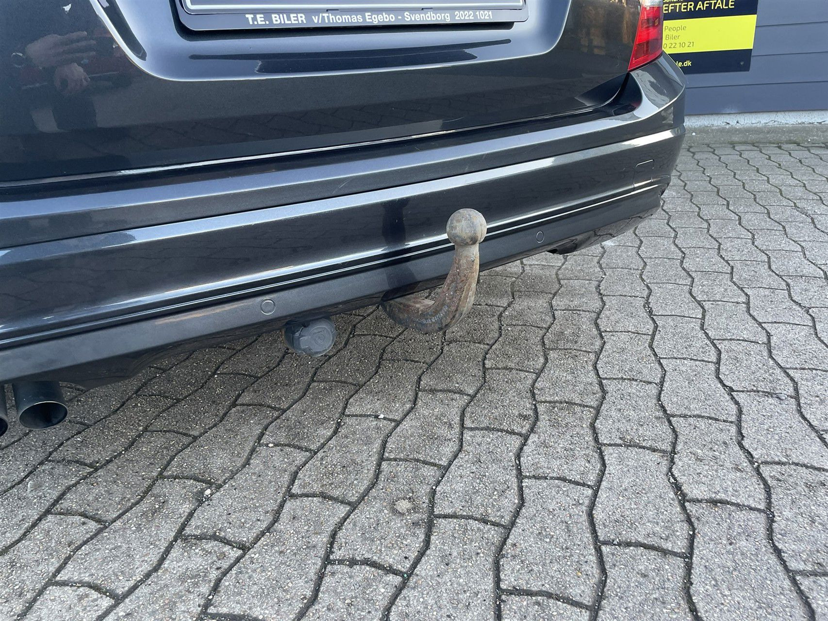 Grå Mercedes C200 d fra 2013
