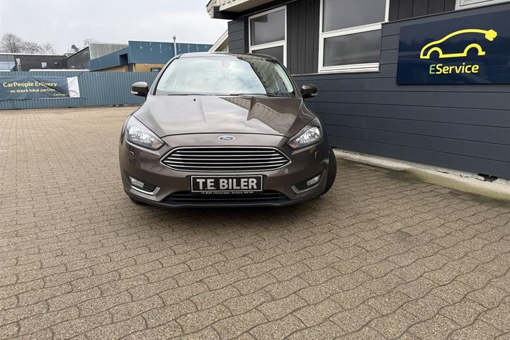 Brun Ford Focus fra 2018