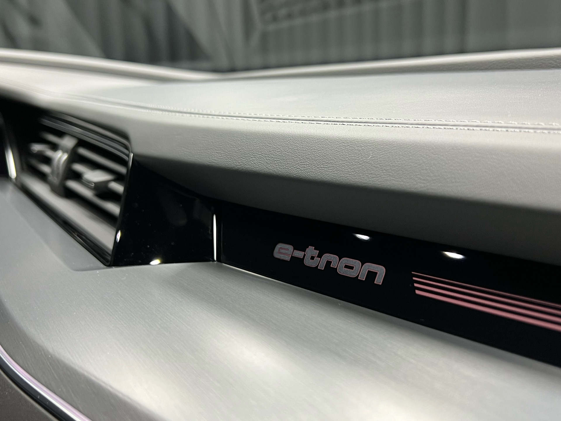 undefined Audi e-tron fra 2021