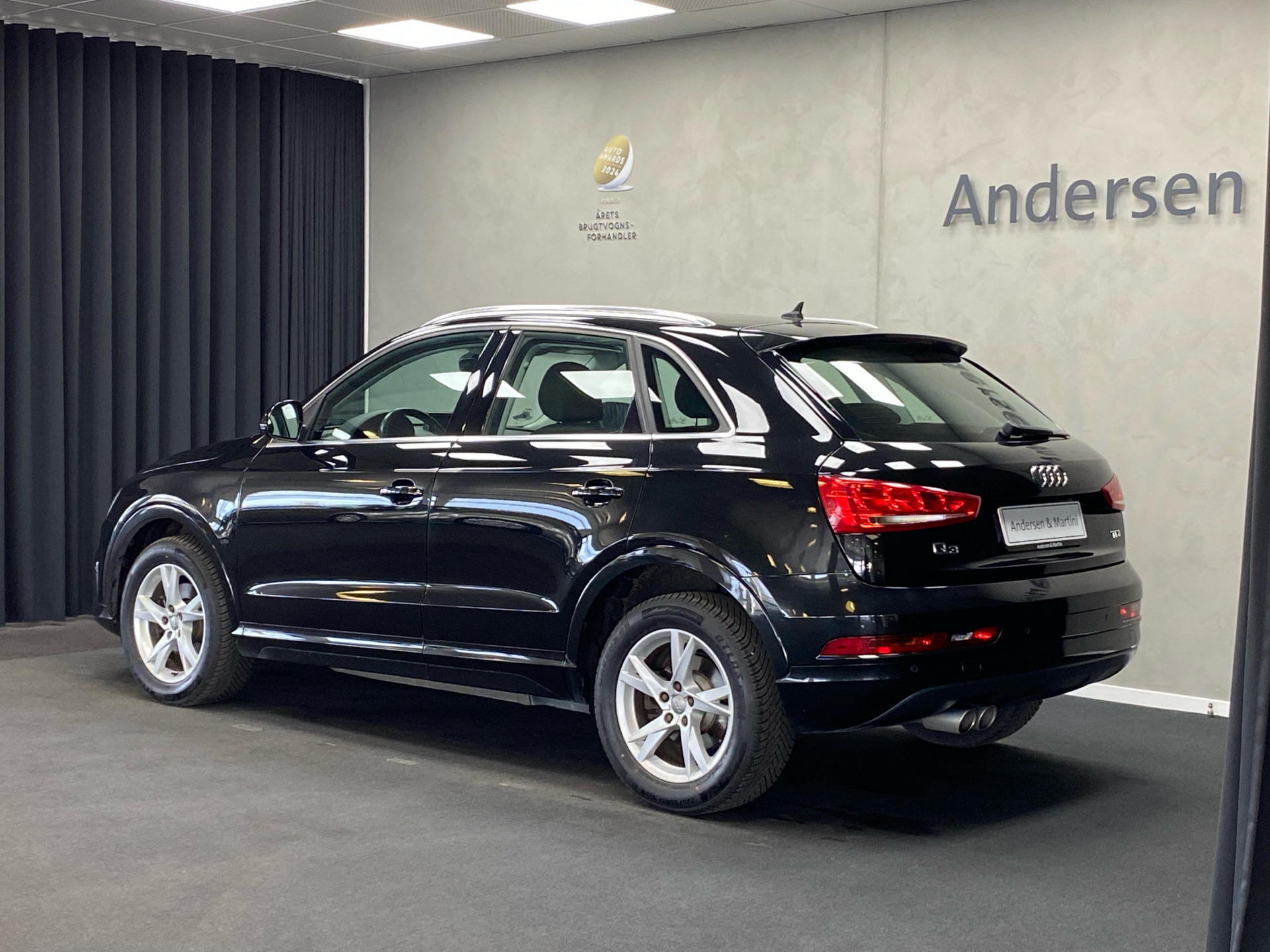 Sort Audi Q3 fra 2018