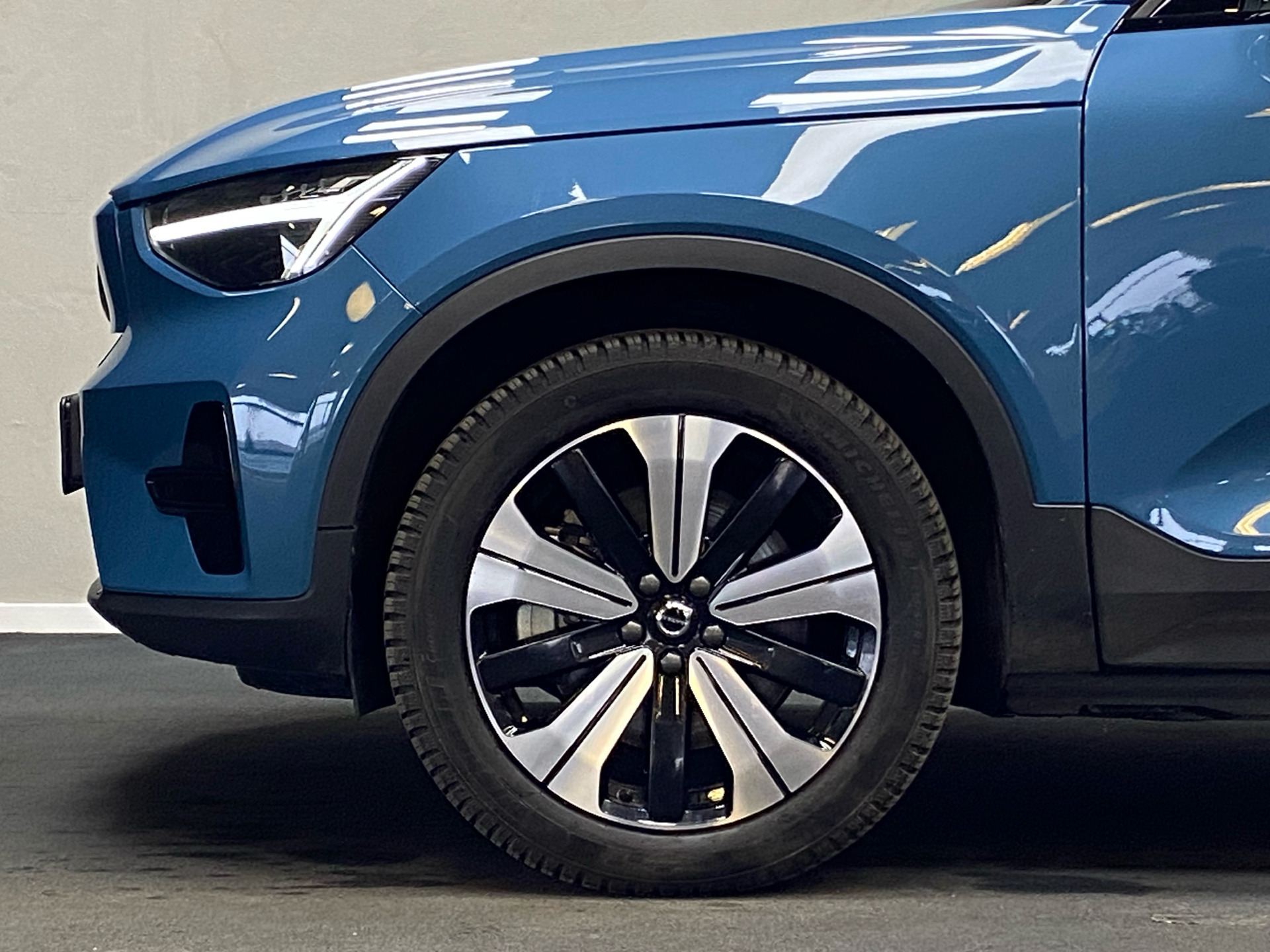 Blå Volvo C40 fra 2022
