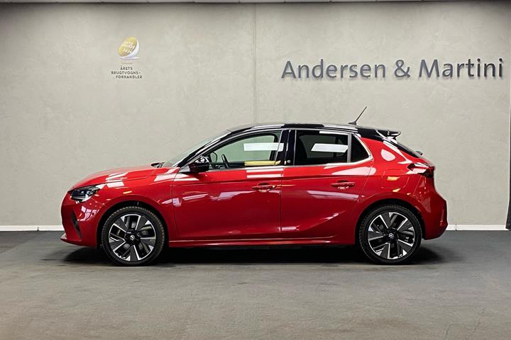 Rød Opel Corsa-e fra 2021
