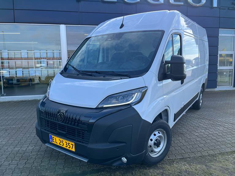 Peugeot Boxer 333 L2H2 2,2 BlueHDi Premium 140HK Van 6g