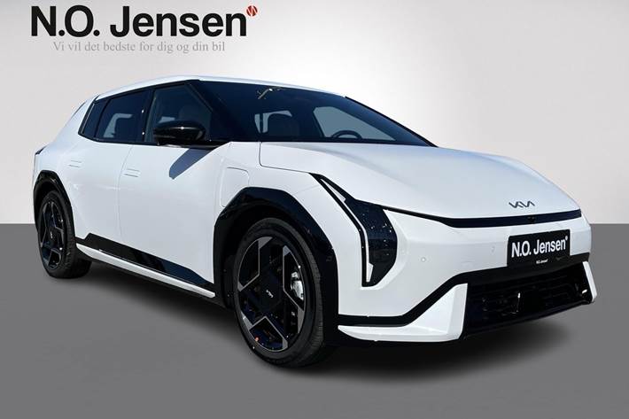 Hvid Kia EV4 fra 2026 set udefra