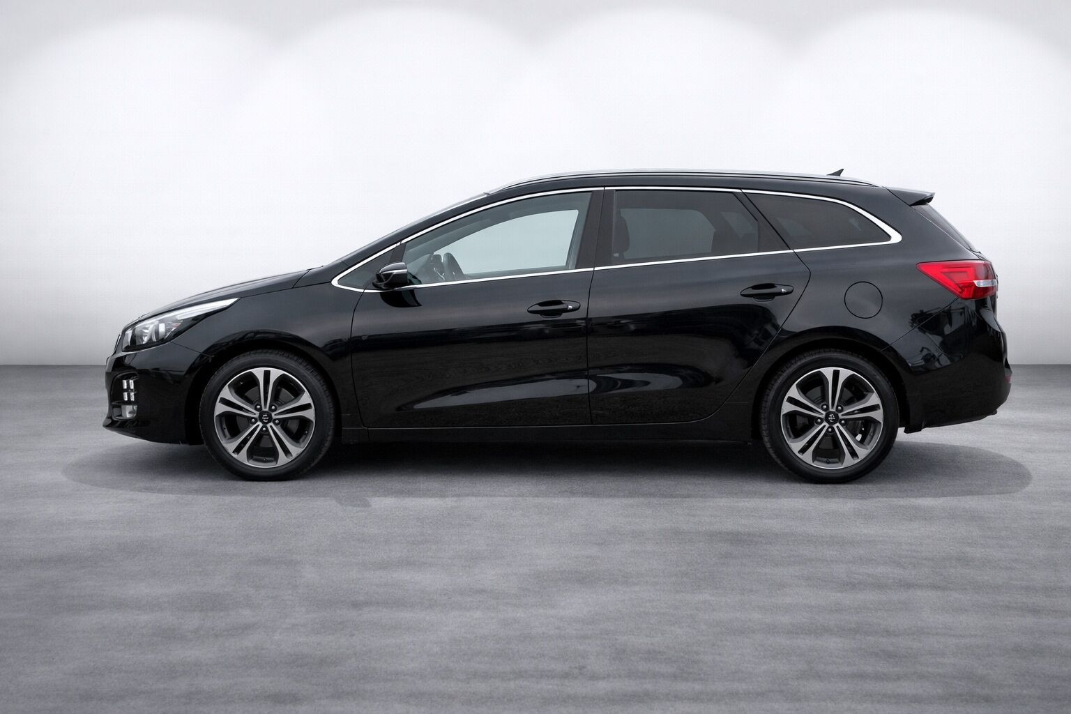 Sort Kia Ceed fra 2018