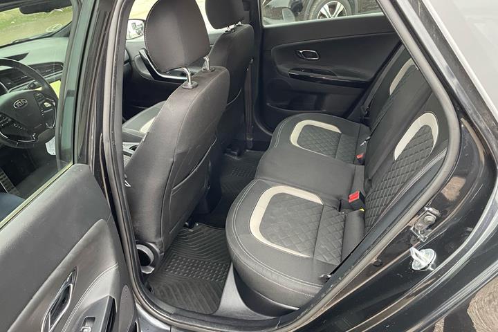 Sort Kia Ceed fra 2018