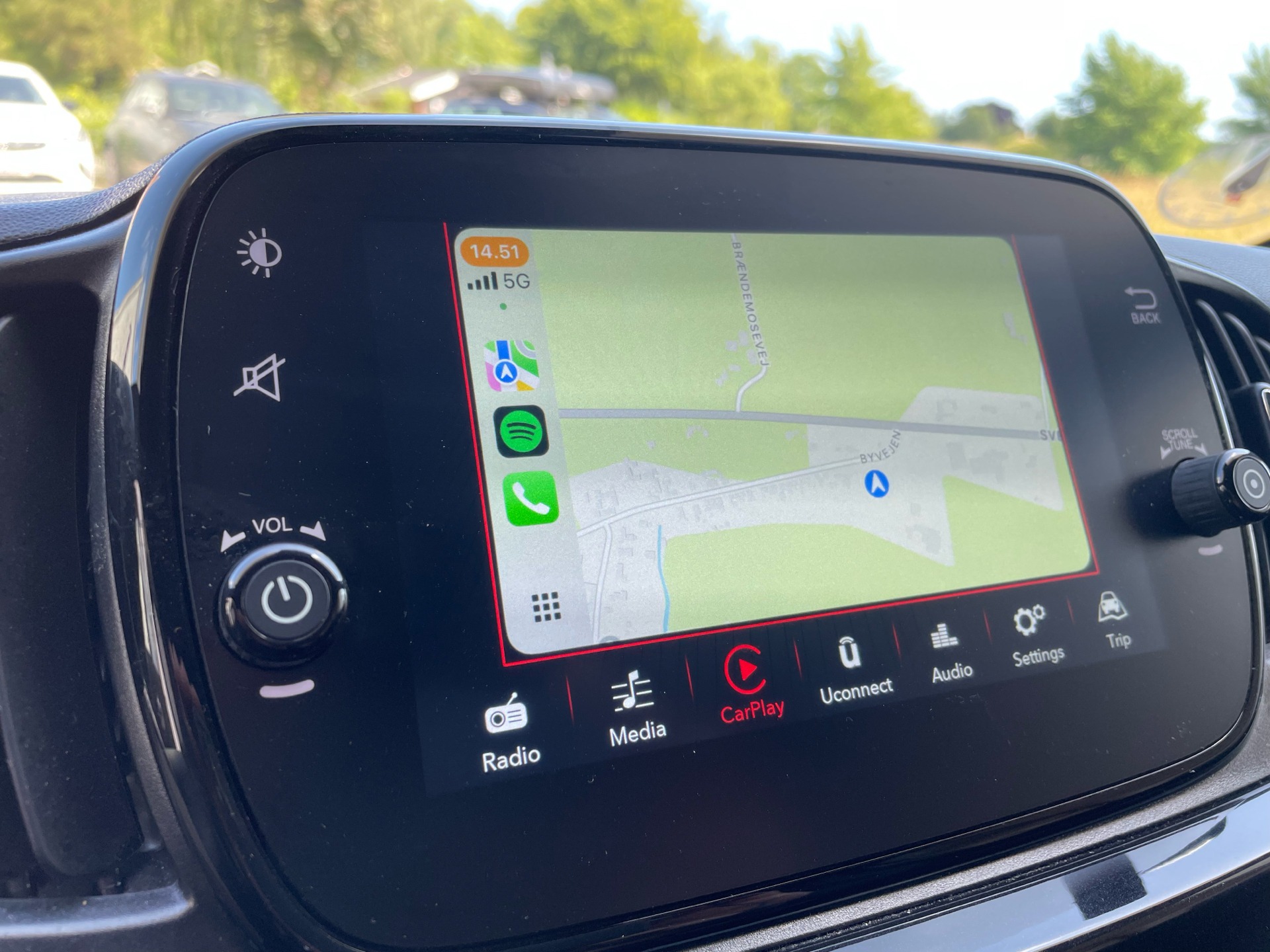 Sort Fiat 500 fra 2023