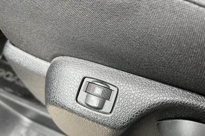 Grå Toyota ProAce fra 2024