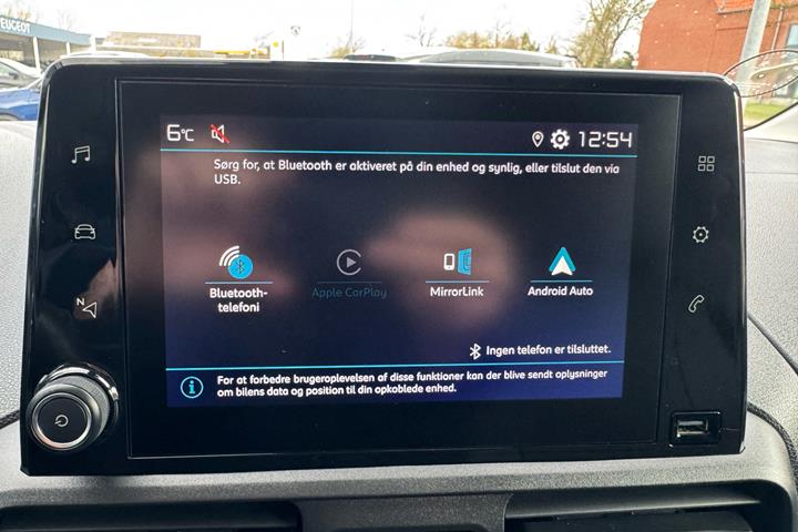 Sort Citroën Berlingo fra 2022