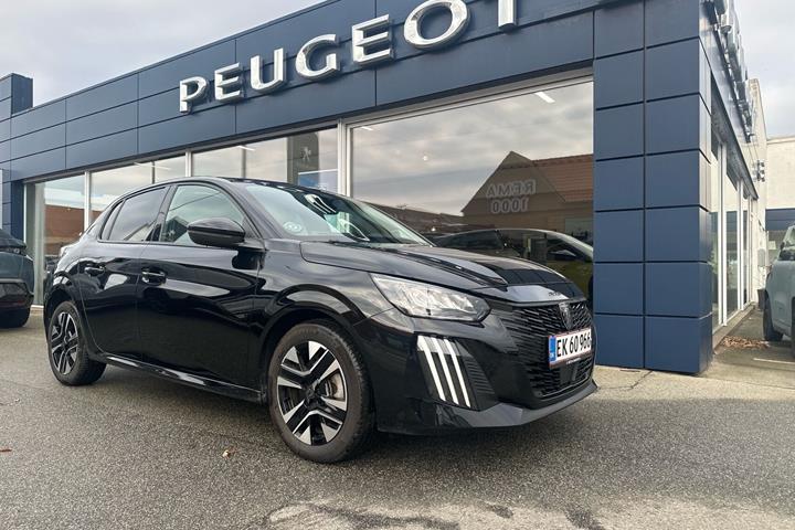 Sort Peugeot 208 fra 2025 set udefra