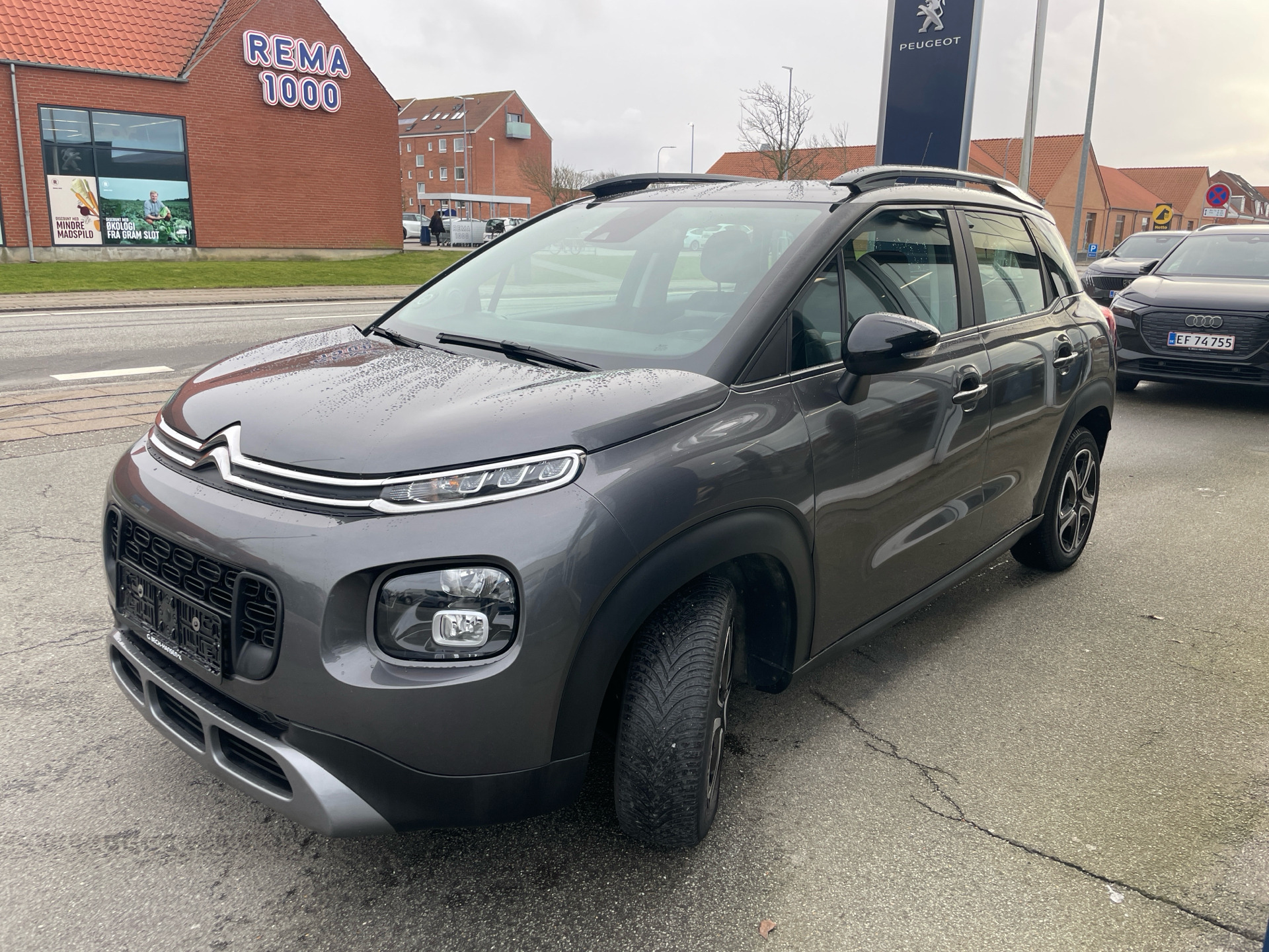 Grå Citroën C3 Aircross fra 2020
