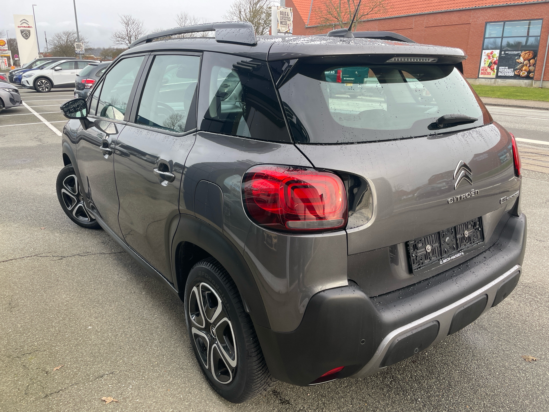 Grå Citroën C3 Aircross fra 2020