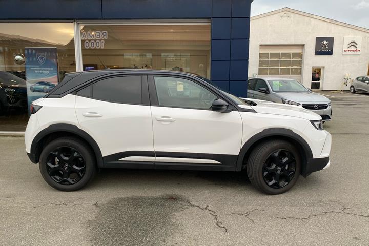 Hvid Opel Mokka fra 2023