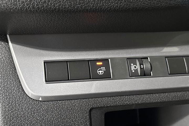 Hvid Toyota ProAce fra 2024
