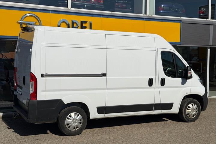 undefined Opel Movano fra 2022