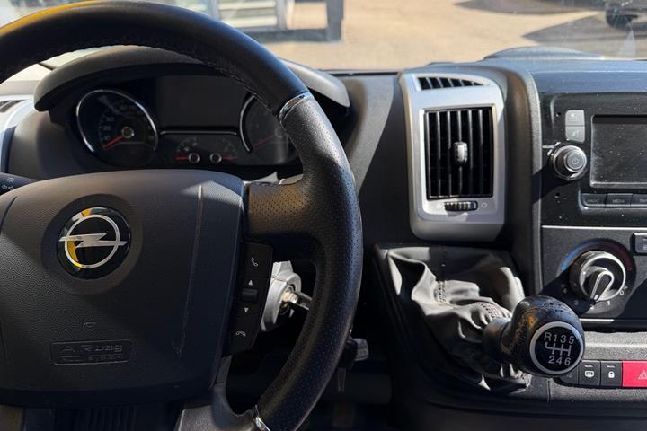 undefined Opel Movano fra 2022