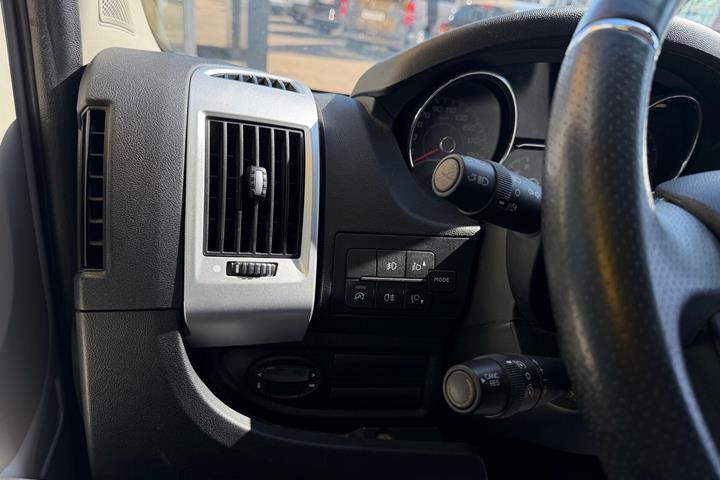 undefined Opel Movano fra 2022