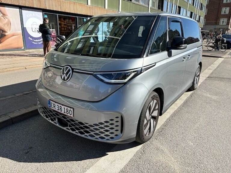 VW ID.Buzz 77 Pro SWB
